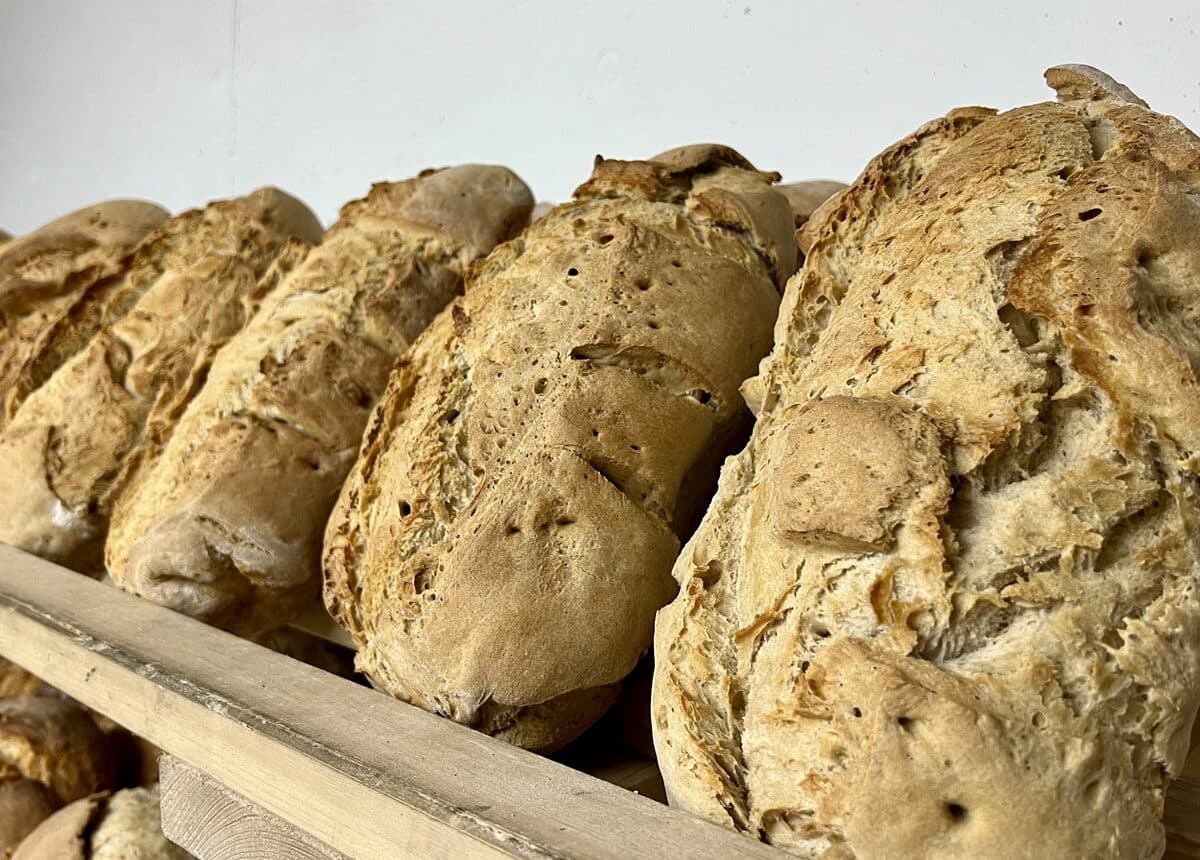 Holzofenbrot mit Körner Fallerhof im Jostal